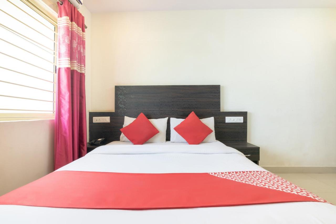מלון העיר בנגלור Oyo 13594 Mathrushree Residency מראה חיצוני תמונה