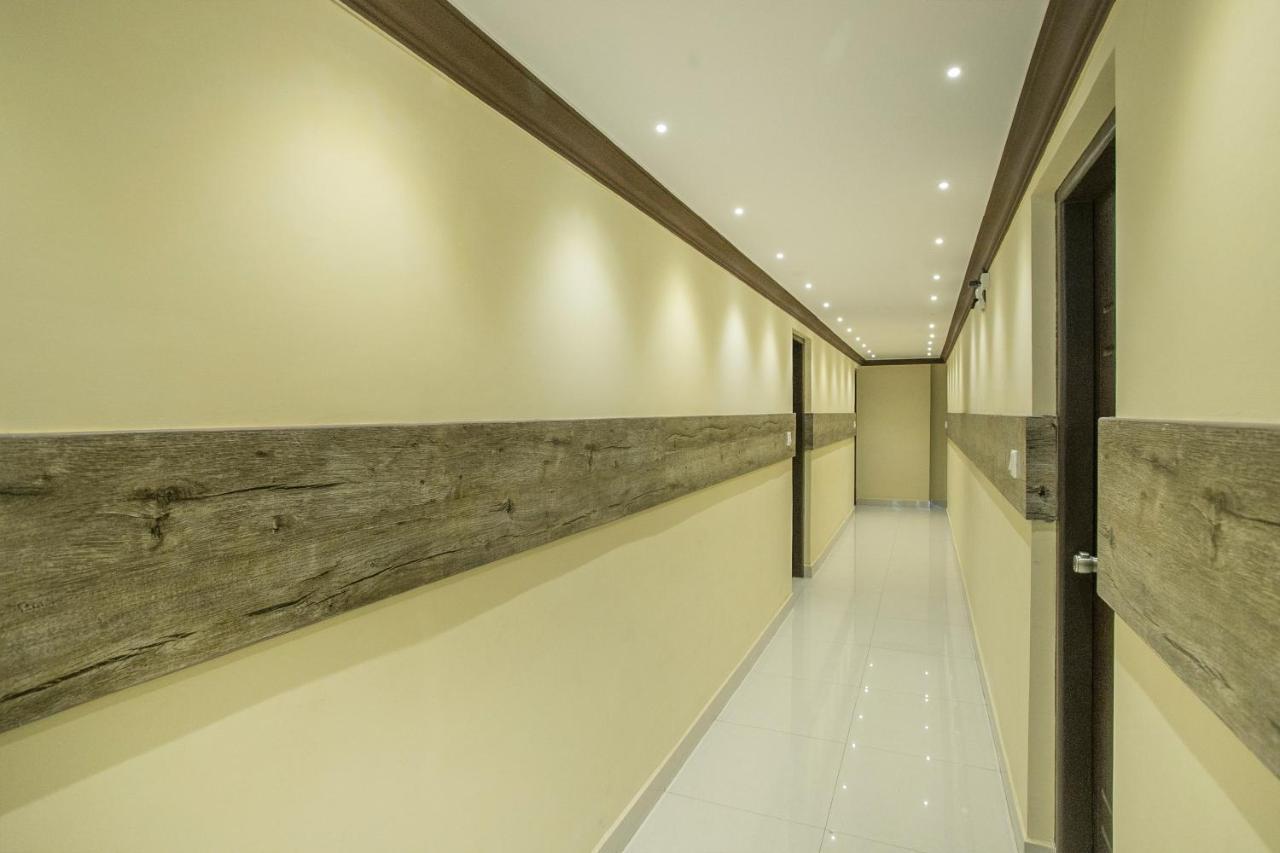 מלון העיר בנגלור Oyo 13594 Mathrushree Residency מראה חיצוני תמונה